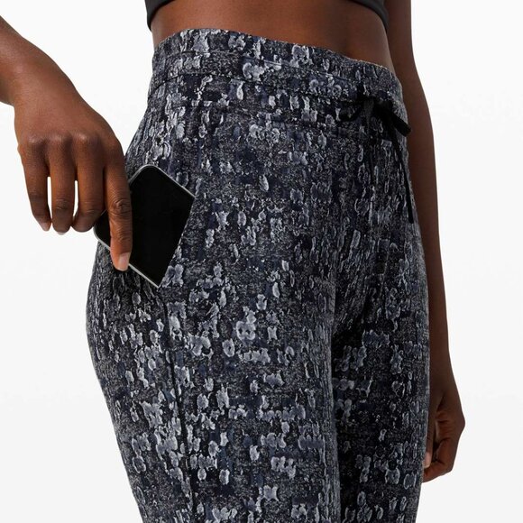 Lululemon Ready to Rulu Jogger 29" Eventide Jacquard, size 6 - Picture 2 of 9